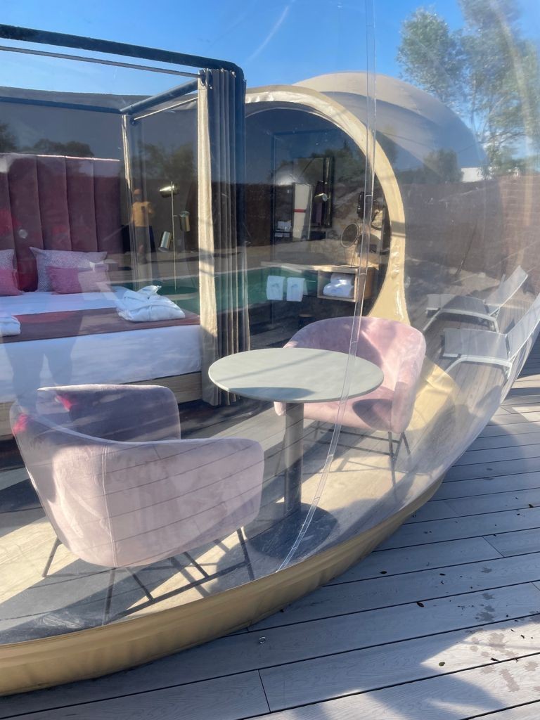 Glamping Con Piscina: Burbuja Presidencial Neptuno
