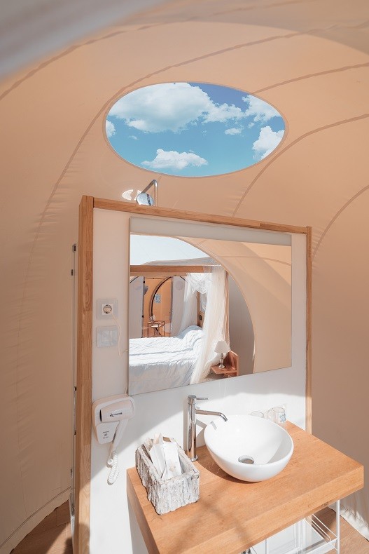 Glamping Hotel
