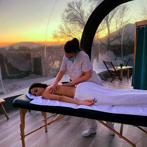 Regalar cheque regalo a pareja: la experiencia romántica que nunca falla